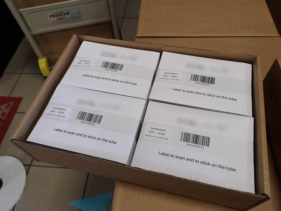 Des planches d’étiquettes pour les tests PCR